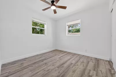 261 NE 22nd Street, Pompano Beach, FL 33060 - Photo 7