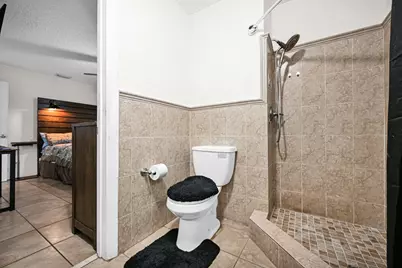 3300 NW 32nd Street, Lauderdale Lakes, FL 33309 - Photo 23