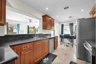 3300 NW 32nd Street, Lauderdale Lakes, FL 33309 - Photo 37