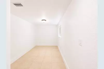 990 NW 1st Street #Apt 1, Miami, FL 33128 - Photo 7