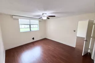 6070 NW 64th Ave NW, Tamarac, FL 33319 - Photo 9