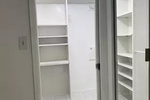 2751 S Palm Aire Dr, Pompano Beach, FL 33069 - Photo 17