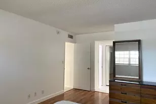 2751 S Palm Aire Dr, Pompano Beach, FL 33069 - Photo 11