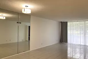 2751 S Palm Aire Dr, Pompano Beach, FL 33069 - Photo 3