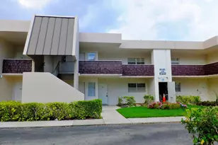 2751 S Palm Aire Dr, Pompano Beach, FL 33069 - Photo 1