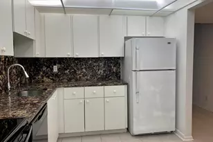 2751 S Palm Aire Dr, Pompano Beach, FL 33069 - Photo 21
