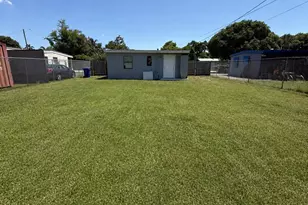 2349 NW 13th Ct, Fort Lauderdale, FL 33311 - Photo 7