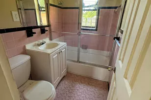 2349 NW 13th Ct, Fort Lauderdale, FL 33311 - Photo 5