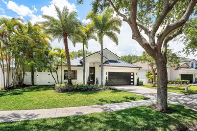 1210 Delray Lakes Drive, Delray Beach, FL 33444 - Photo 13
