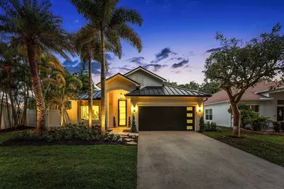 1210 Delray Lakes Drive, Delray Beach, FL 33444 - Photo 3