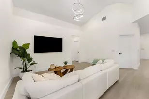 1210 Delray Lakes Dr, Delray Beach, FL 33444 - Photo 21