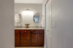 303 Lakeview Dr, Weston, FL 33326 - Photo 23