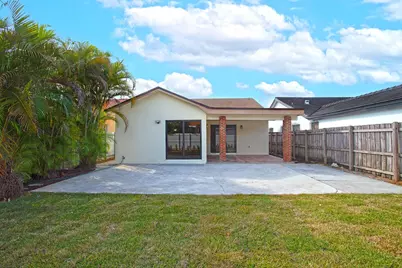 391 NW 58th Avenue, Miami, FL 33126 - Photo 43