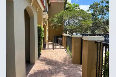 161 Monterey Bay Drive, Boynton Beach, FL 33426 - Photo 3