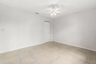 5074 Privet Pl, Delray Beach, FL 33484 - Photo 15