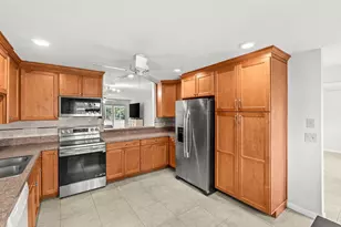 5074 Privet Pl, Delray Beach, FL 33484 - Photo 3