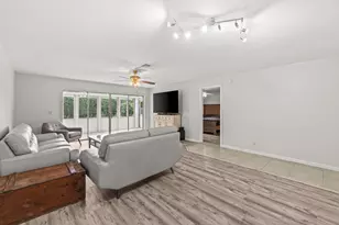 5074 Privet Pl, Delray Beach, FL 33484 - Photo 9