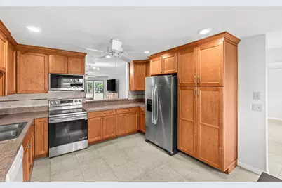 5074 Privet Place #B, Delray Beach, FL 33484 - Photo 3