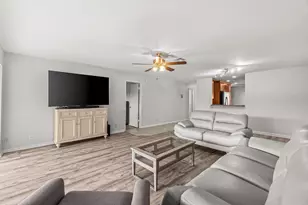 5074 Privet Pl, Delray Beach, FL 33484 - Photo 11