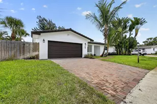 1408 Cochran Dr, Lake Worth Beach, FL 33461 - Photo 3