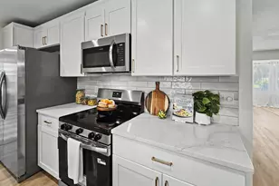 1962 SW Libra Ln, Port Saint Lucie, FL 34984 - Photo 23