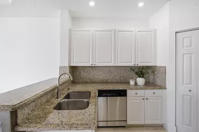 11180 NW 73rd Street, Doral, FL 33178 - Photo 13