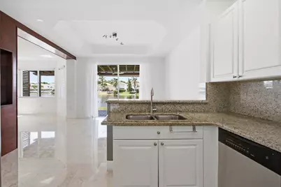11180 NW 73rd Street, Doral, FL 33178 - Photo 11