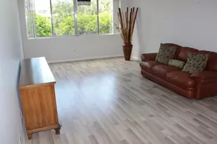 6698 N 10th Ave Ave N, Lake Worth, FL 33467 - Photo 3