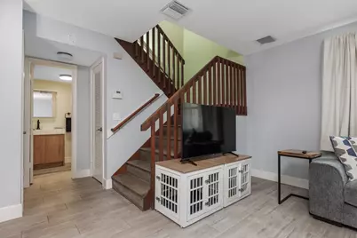 106 Linda Lane #1, Palm Beach Shores, FL 33404 - Photo 13