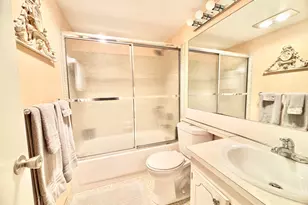 4010 Harwood C, Deerfield Beach, FL 33442 - Photo 11