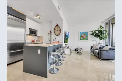 1300 Brickell Bay Drive #3900, Miami, FL 33131 - Photo 3