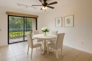 2807 Veronia Dr, Palm Beach Gardens, FL 33410 - Photo 11