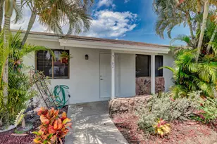 9186 Roan Ln, West Palm Beach, FL 33403 - Photo 1