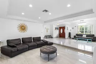 19885 NE 22nd Ave, Miami, FL 33180 - Photo 39
