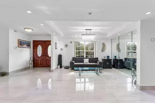 19885 NE 22nd Ave, Miami, FL 33180 - Photo 37