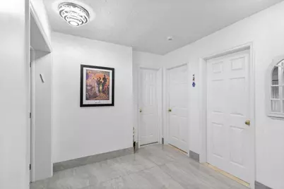 19885 NE 22nd Avenue, Miami, FL 33180 - Photo 41