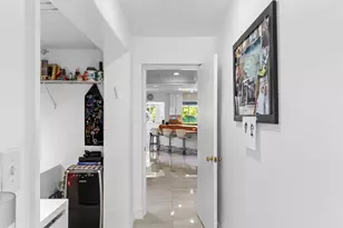 19885 NE 22nd Ave, Miami, FL 33180 - Photo 31