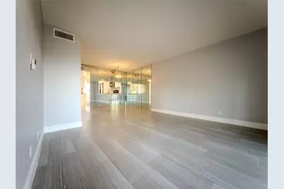 10332 Sunrise Lakes Boulevard #310, Sunrise, FL 33322 - Photo 13