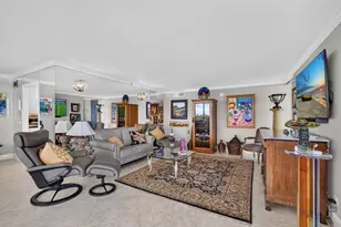 5280 N Ocean Dr, Singer Island, FL 33404 - Photo 11