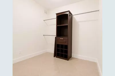 3516 Whitehall Drive #105, West Palm Beach, FL 33401 - Photo 11