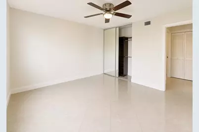 3516 Whitehall Drive #105, West Palm Beach, FL 33401 - Photo 13
