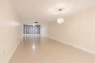 3516 Whitehall Dr, West Palm Beach, FL 33401 - Photo 5