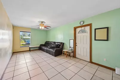 3400 Avenue S, Fort Pierce, FL 34947 - Photo 5