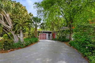 4704 Queen Palm Ln, Tamarac, FL 33319 - Photo 23