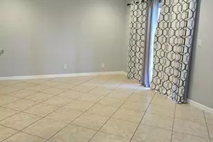 5357 SE Jennings Ln, Stuart, FL 34997 - Photo 13