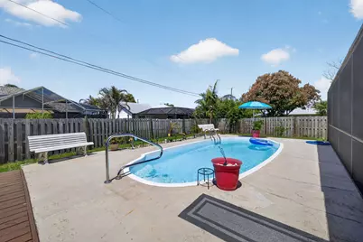 437 SE Nome Drive, Port Saint Lucie, FL 34984 - Photo 7