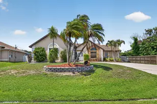 437 SE Nome Dr, Port Saint Lucie, FL 34984 - Photo 35