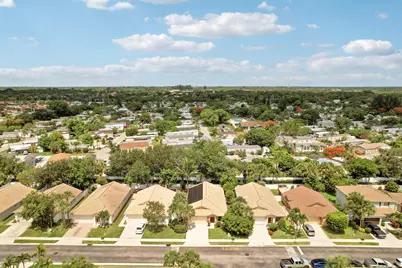 1017 Fosters Mill Road, Boynton Beach, FL 33436 - Photo 5