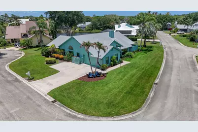 10705 SE Seabreeze Court, Hobe Sound, FL 33455 - Photo 63