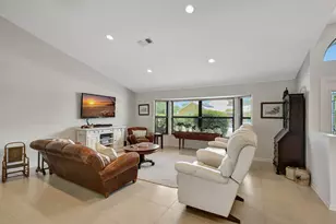10705 SE Seabreeze Ct, Hobe Sound, FL 33455 - Photo 19